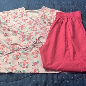 Scrub nursing uniforms